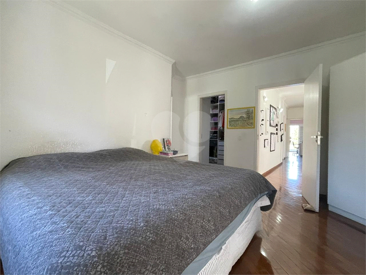 Foto REO1133552