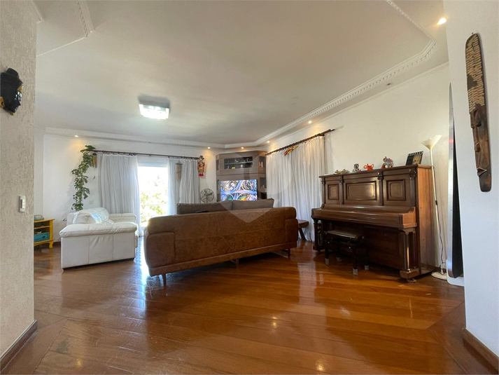 Foto REO1133552