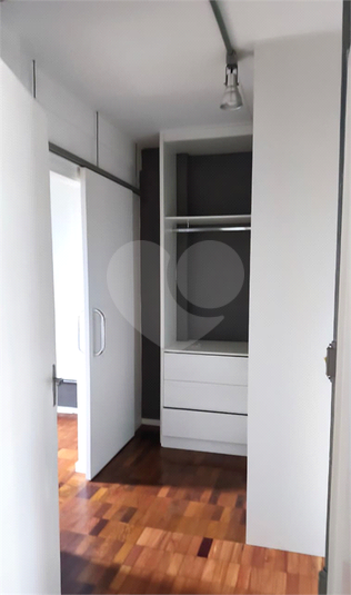 Foto REO1133571