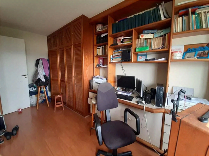 Foto REO1133585