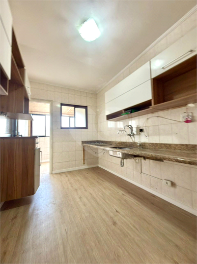 Foto REO1133596