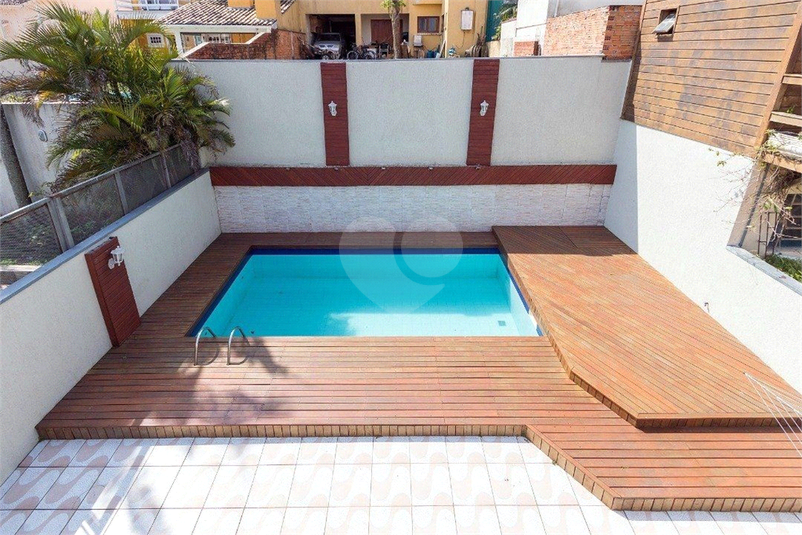 Foto REO1133602