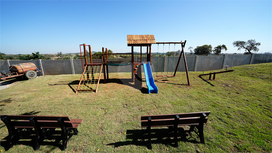Foto REO1133609