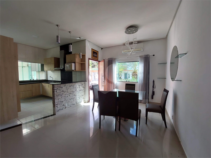 Foto REO1133622