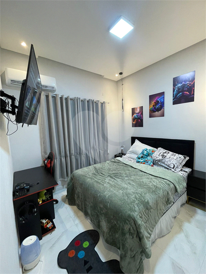 Foto REO1133638