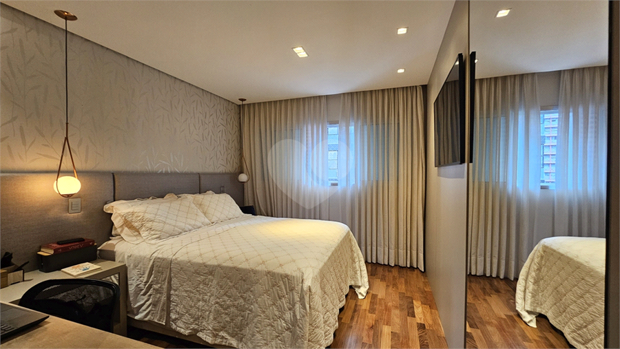 Foto REO1133641