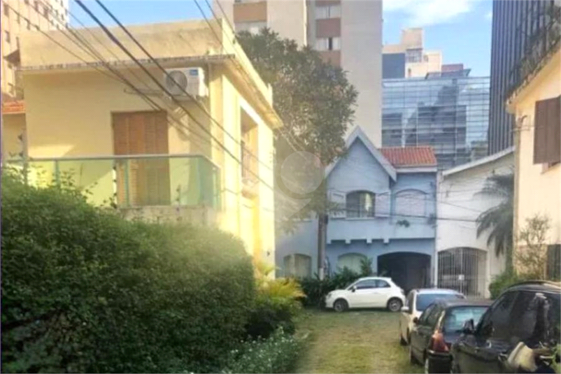 Foto REO1133647