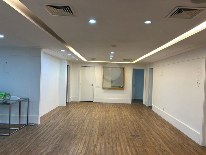 Foto REO1133648