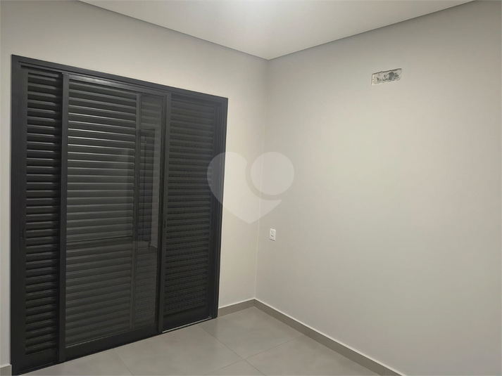 Foto REO1133675