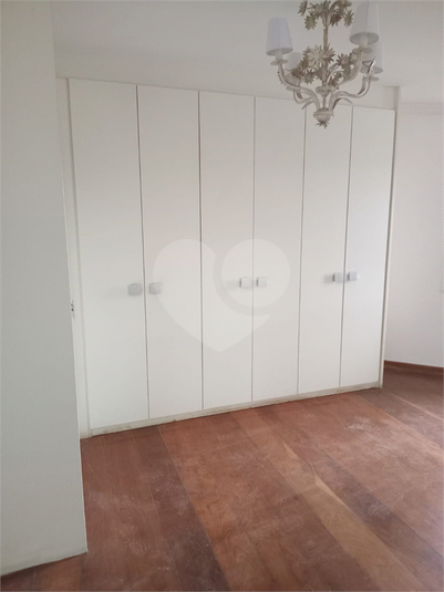 Foto REO1133690