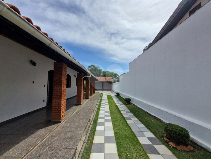 Foto REO1133717