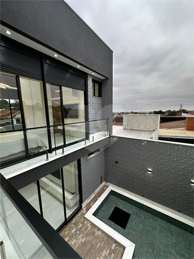 Foto REO1133739