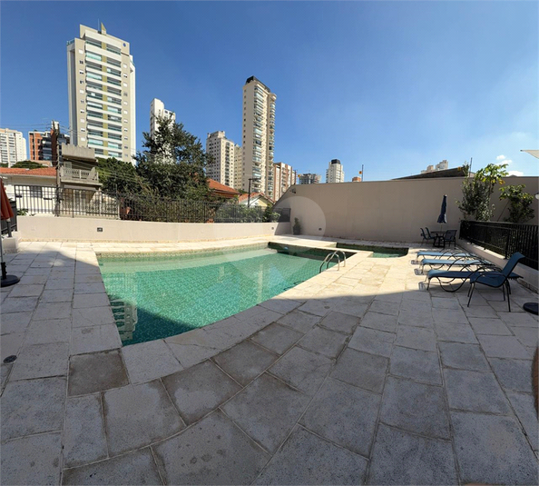 Foto REO1133759
