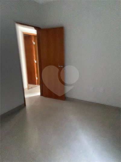 Foto REO1133769