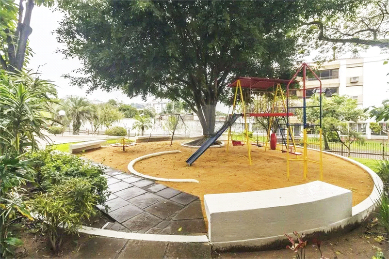 Foto REO1133770