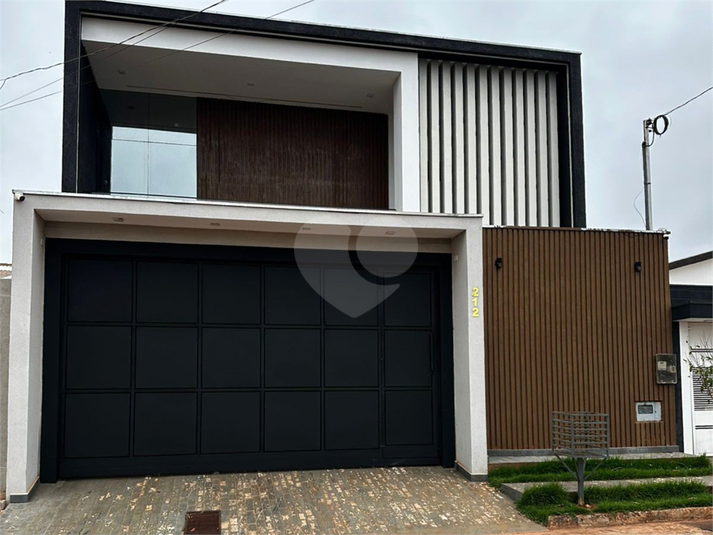Foto REO1133779