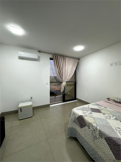 Foto REO1133779