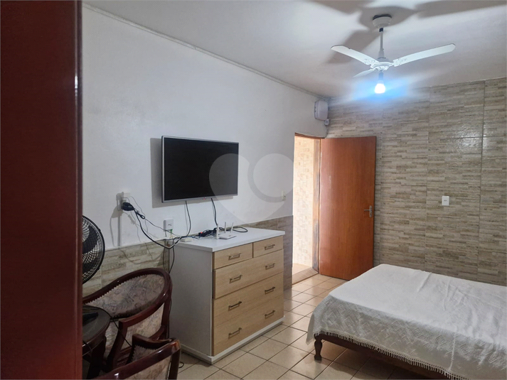 Foto REO1133791