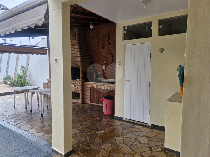 Foto REO1133791