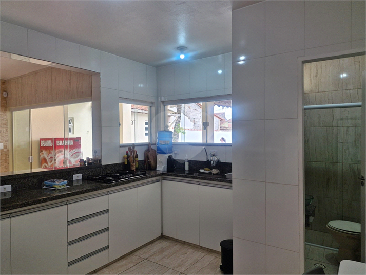 Foto REO1133791
