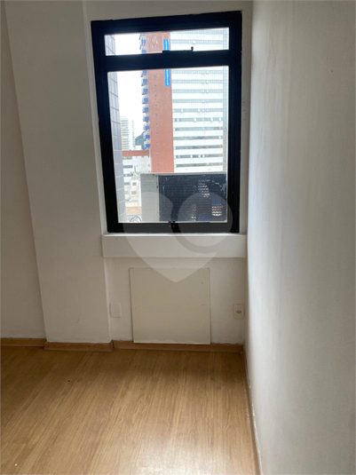 Foto REO1133803