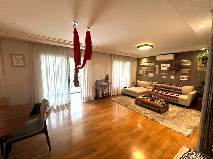 Foto REO1133813