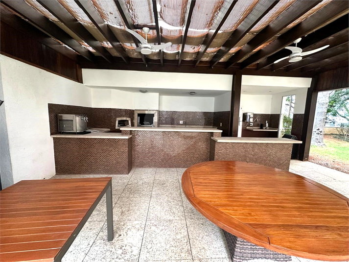 Foto REO1133813