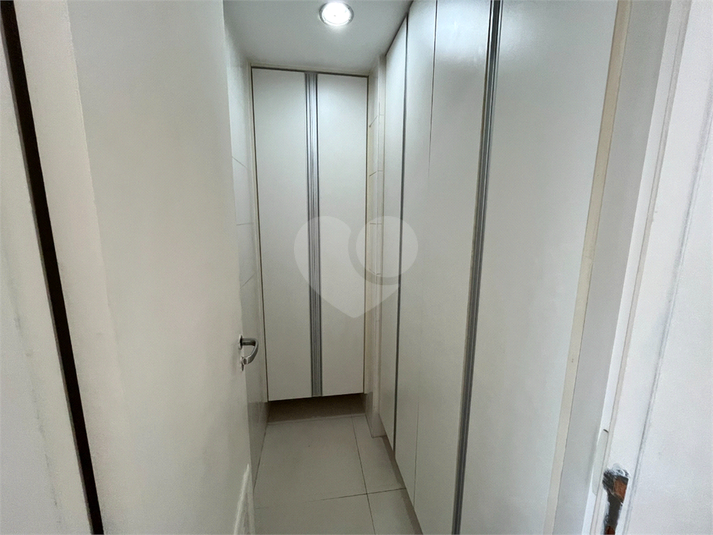 Foto REO1133882