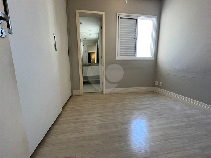 Foto REO1133882