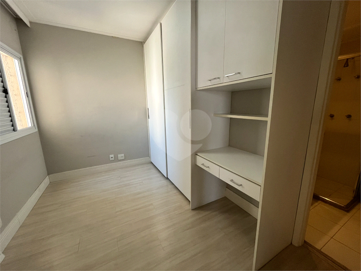 Foto REO1133882