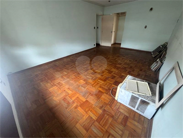 Foto REO1133904