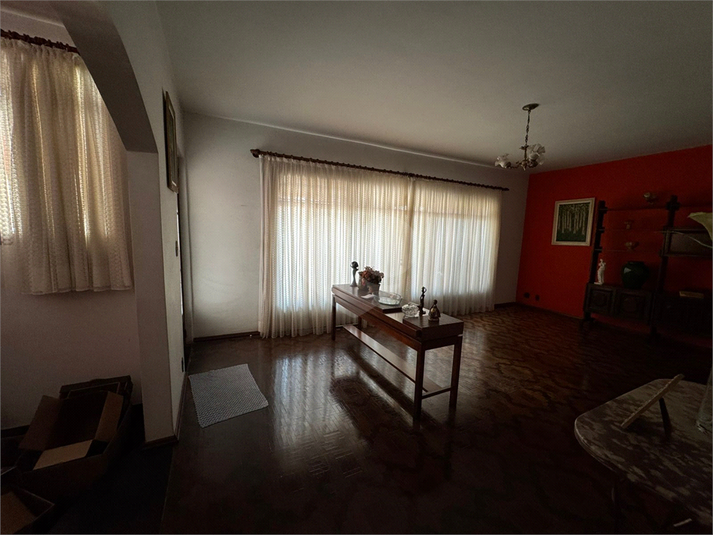 Foto REO1133922