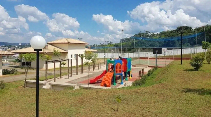 Foto REO1133927