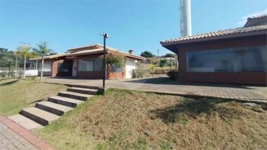 Foto REO1133927