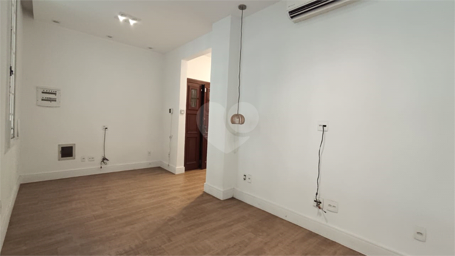 Foto REO1133956