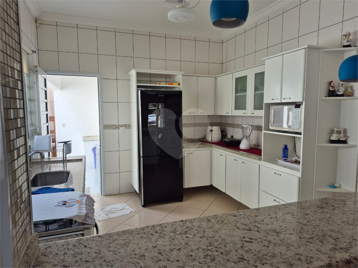 Foto REO1133959