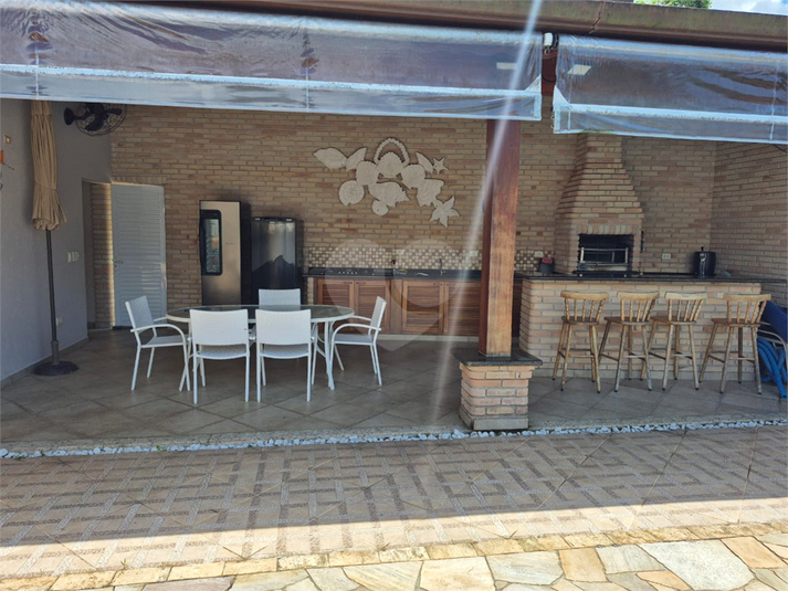 Foto REO1133959