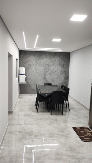 Foto REO1133966