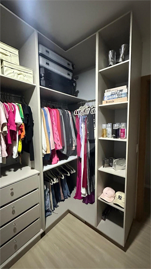 Foto REO1133974