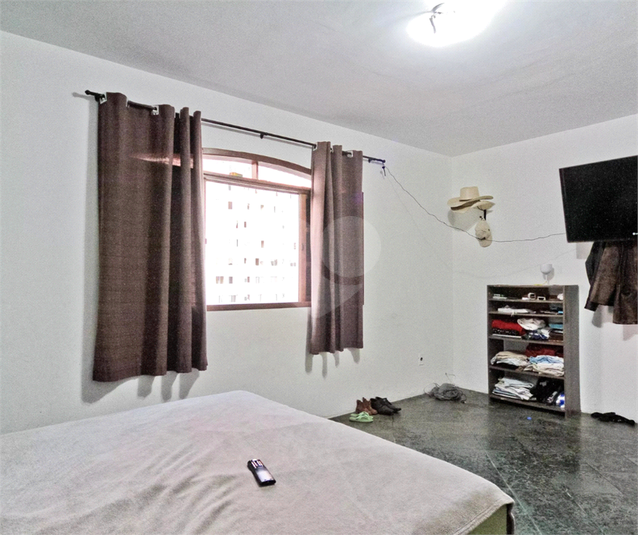 Foto REO1133979