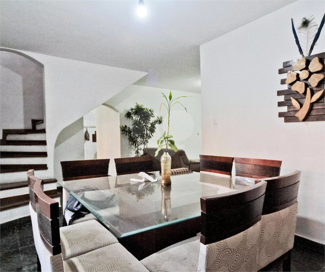 Foto REO1133979