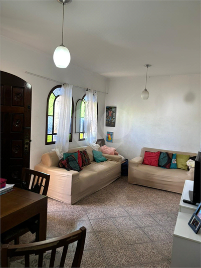 Foto REO1133994