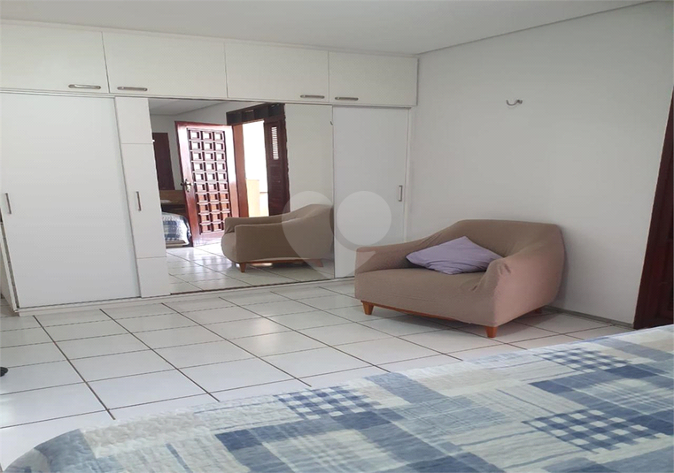 Foto REO1134140