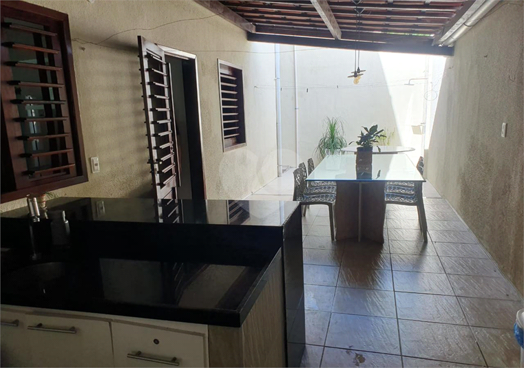 Foto REO1134140