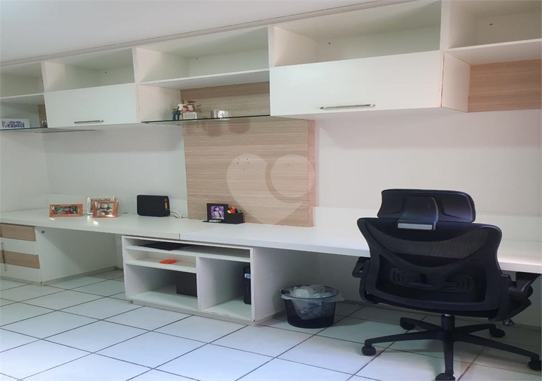 Foto REO1134140