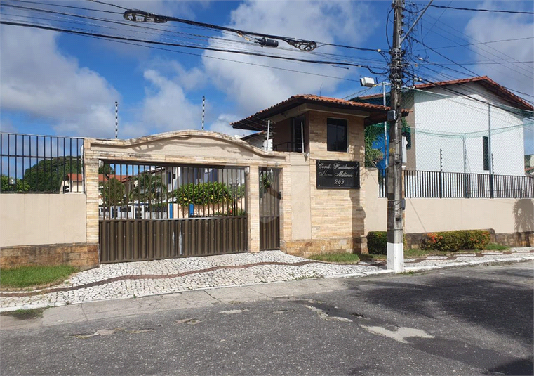 Foto REO1134140