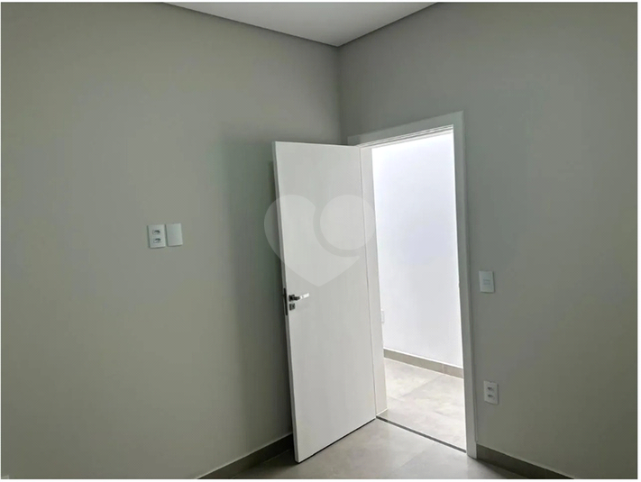 Foto REO1134178