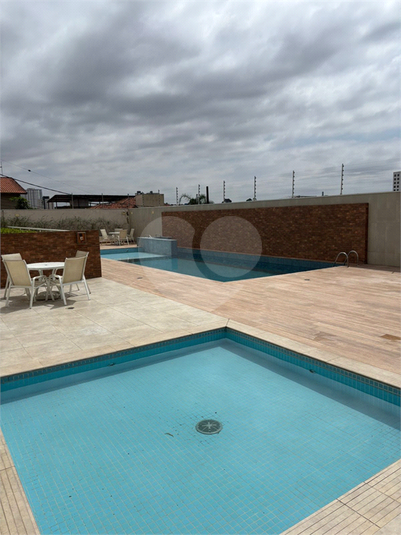 Foto REO1134180