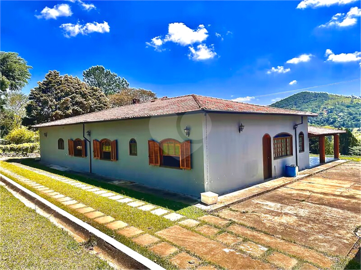Foto REO1134213