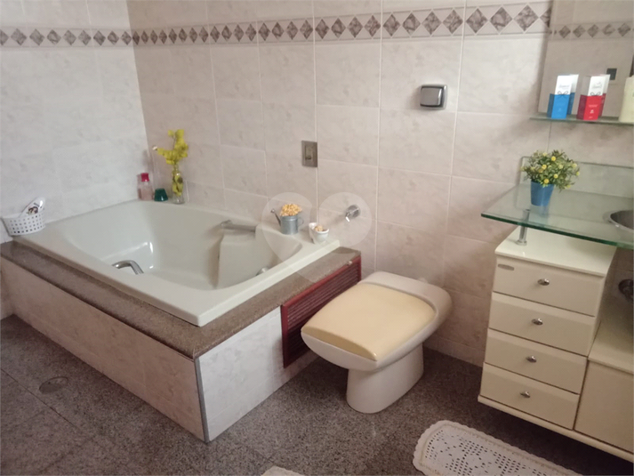 Foto REO1134229